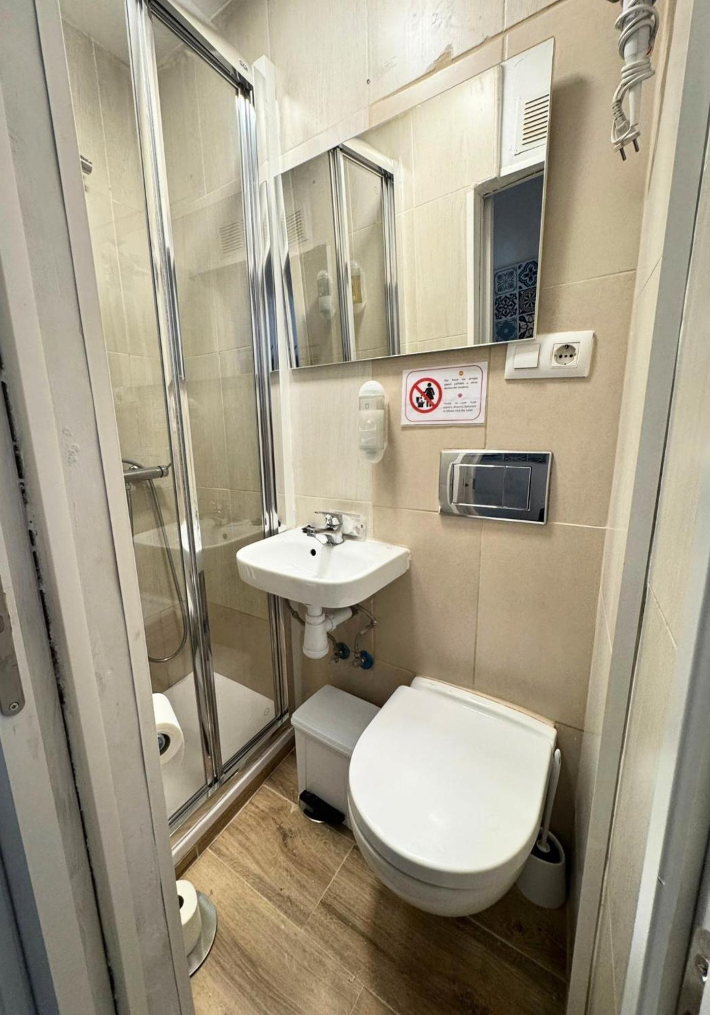 Apartamento Exterior Con Balcon En El Corazon De Chueca, Gran Via Мадрид Екстер'єр фото